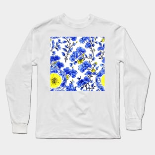 Blue, yellow and white floral chinoiserie pattern Long Sleeve T-Shirt